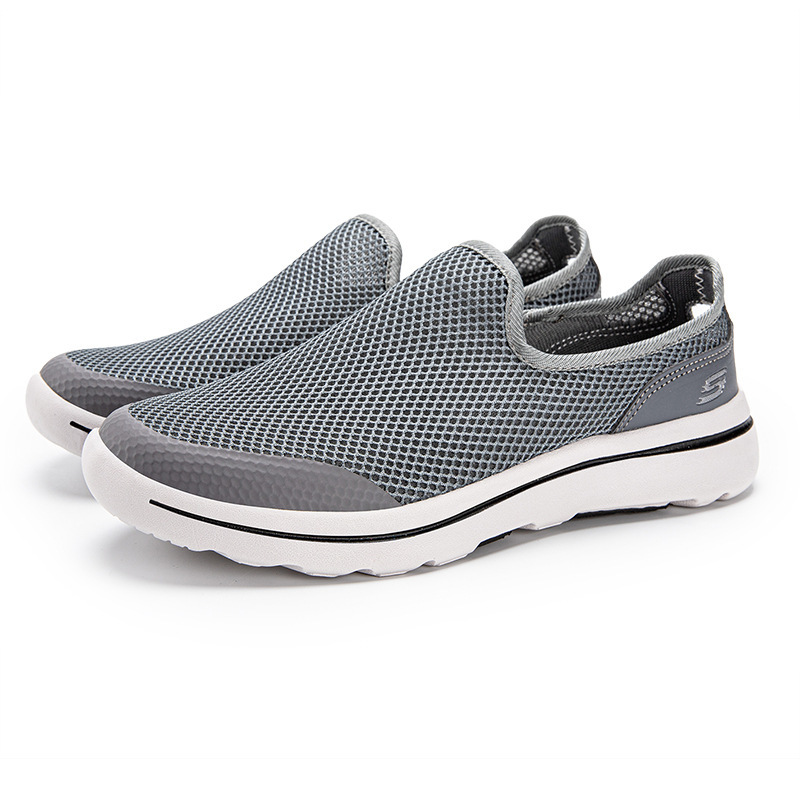 Comfortable Men's Walking Shoes Mesh Slip-on Breathable Casual Shoes - Image 7